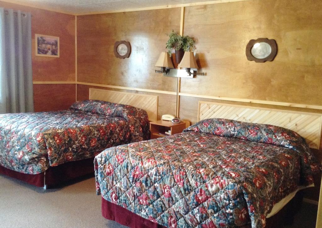 Vindel Motel Mackinaw City